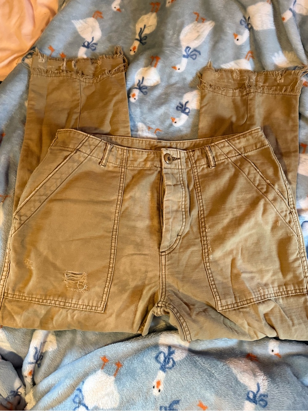Free People Tan Women’s Cargo Pants with Frayed Hem